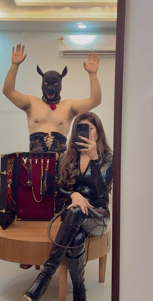 Goddess Pinaki BDSM Session